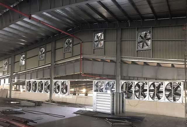 Tác dụng của lắp quạt thông gió nhà xưởng